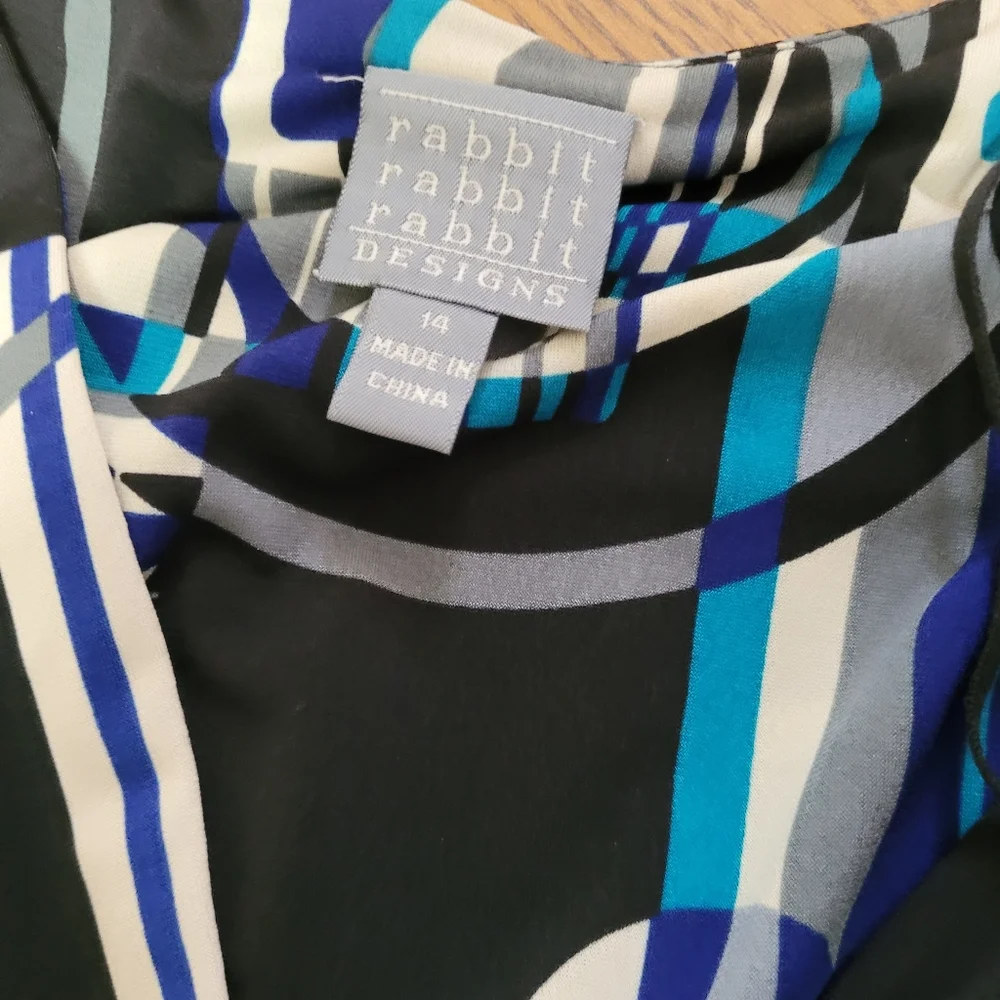 NWT Rabbit Rabbit Rabbit Designs Abstract Design Print Size 14 - Picture 5 of 9